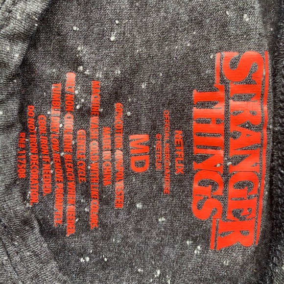 💜LOWEST PRICE💜 Stranger Things tee, size medium - Picture 3 of 5